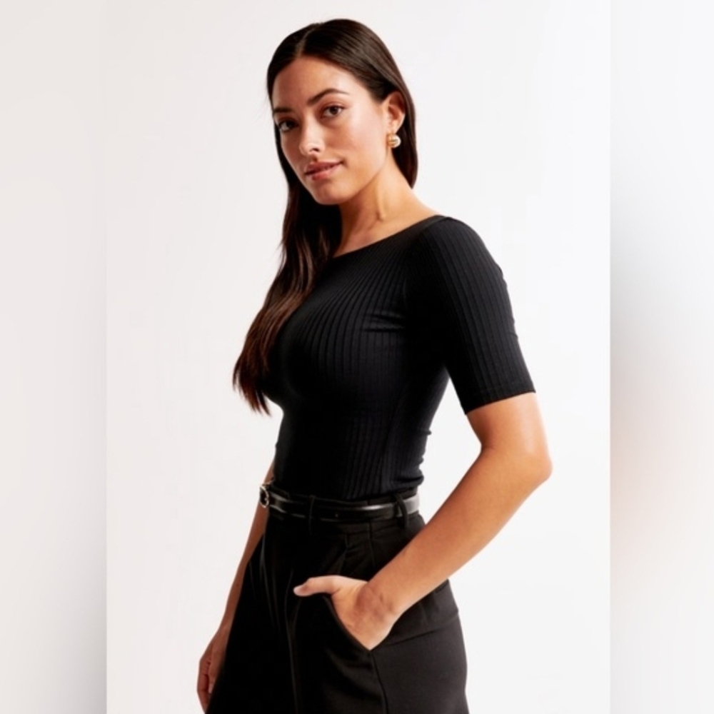 NWT Abercrombie Boat Neck Black Women's Top